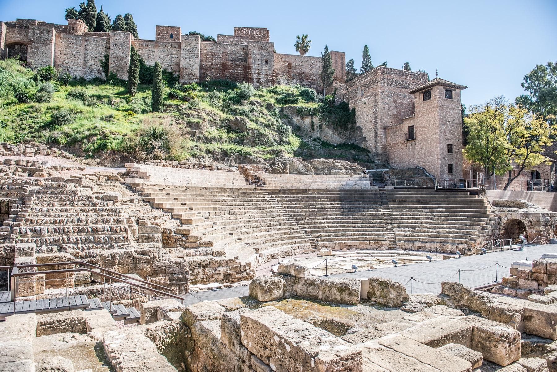 Visita guiada por la Alcazaba y el Teatro Romano